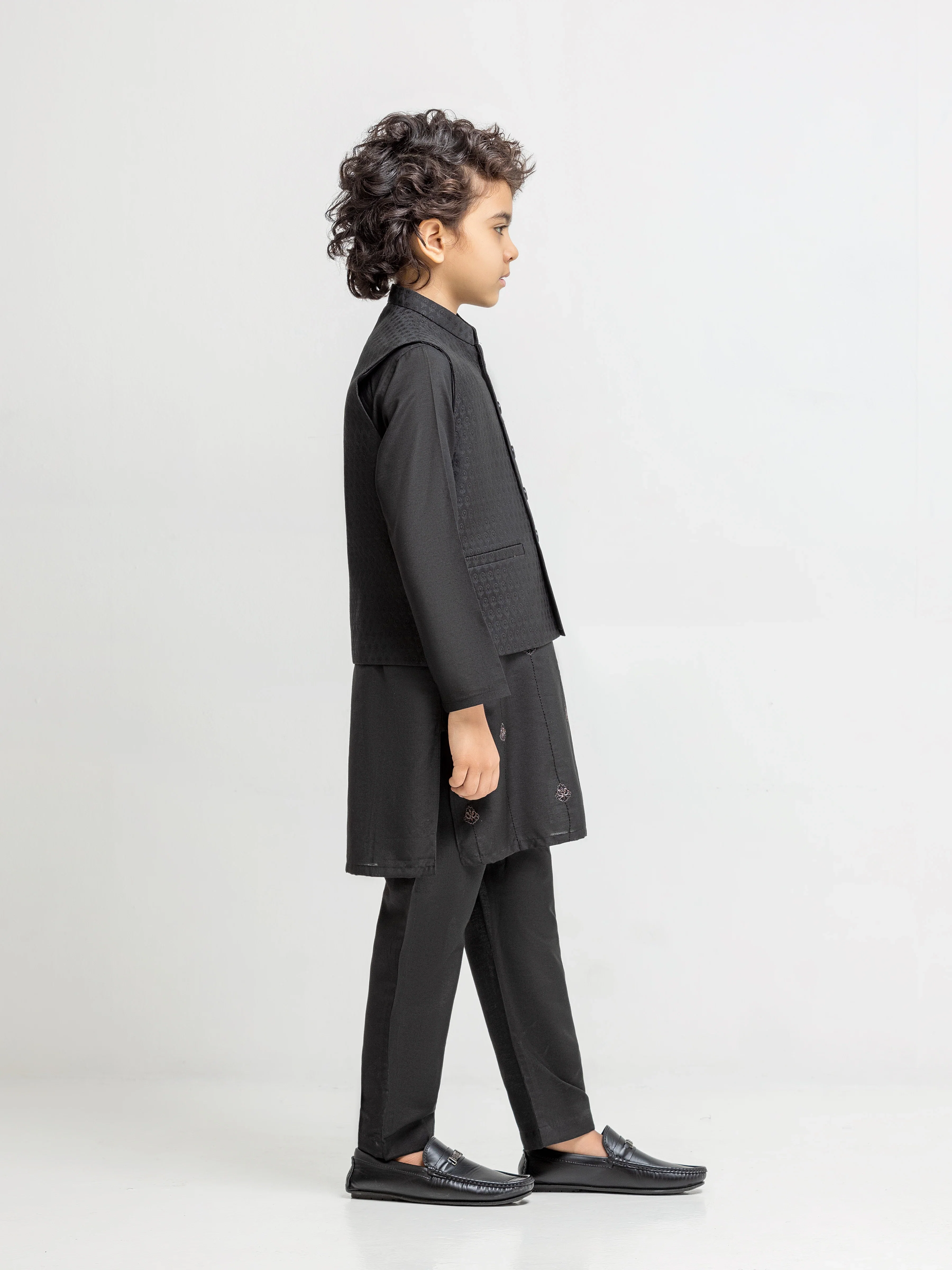Boy's Black Waist Coat Suit - EBTWCSC5-032 - Image 4