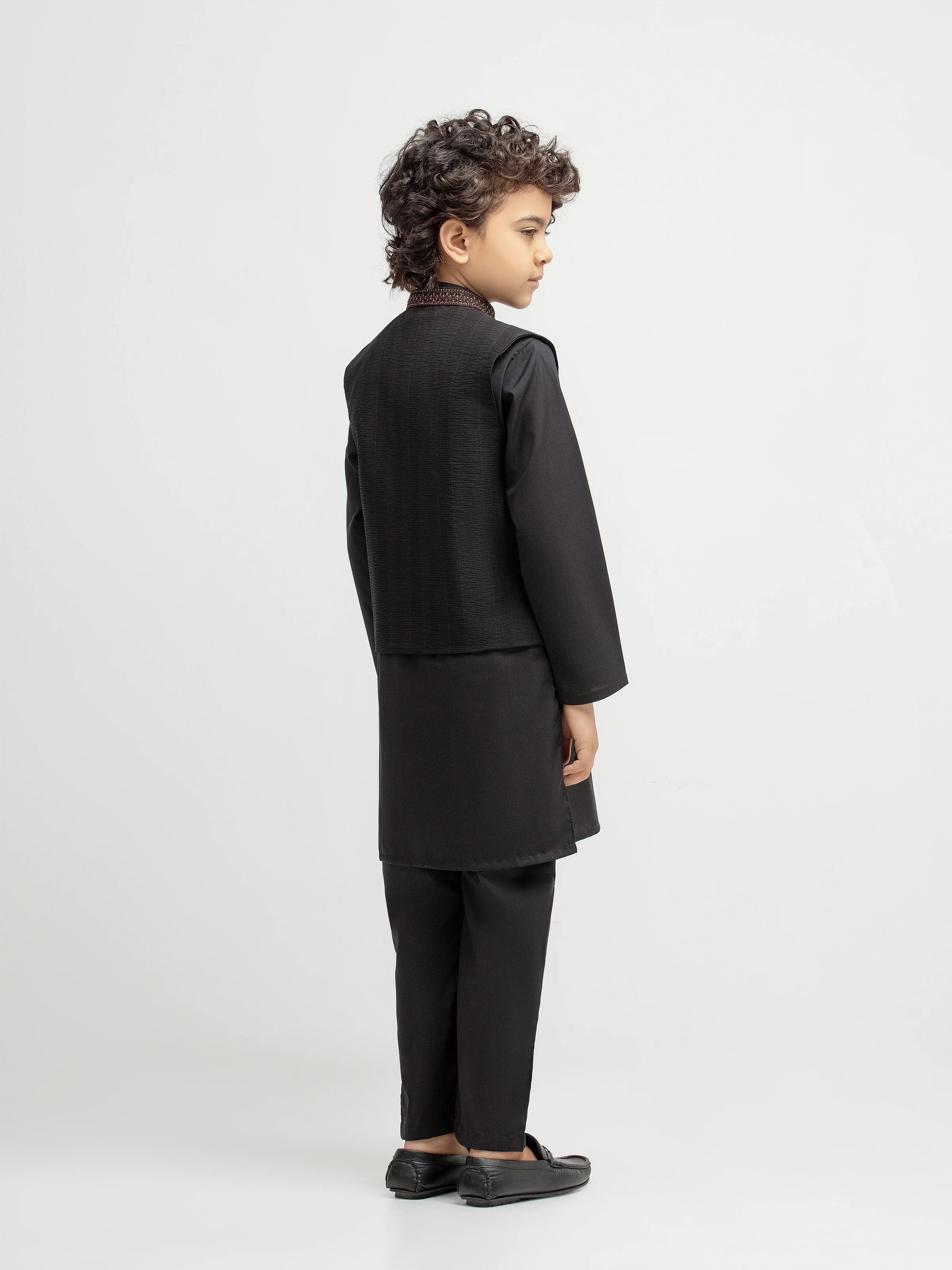 Boy's Black Waist Coat Suit - EBTWCSC5-057 - Image 4