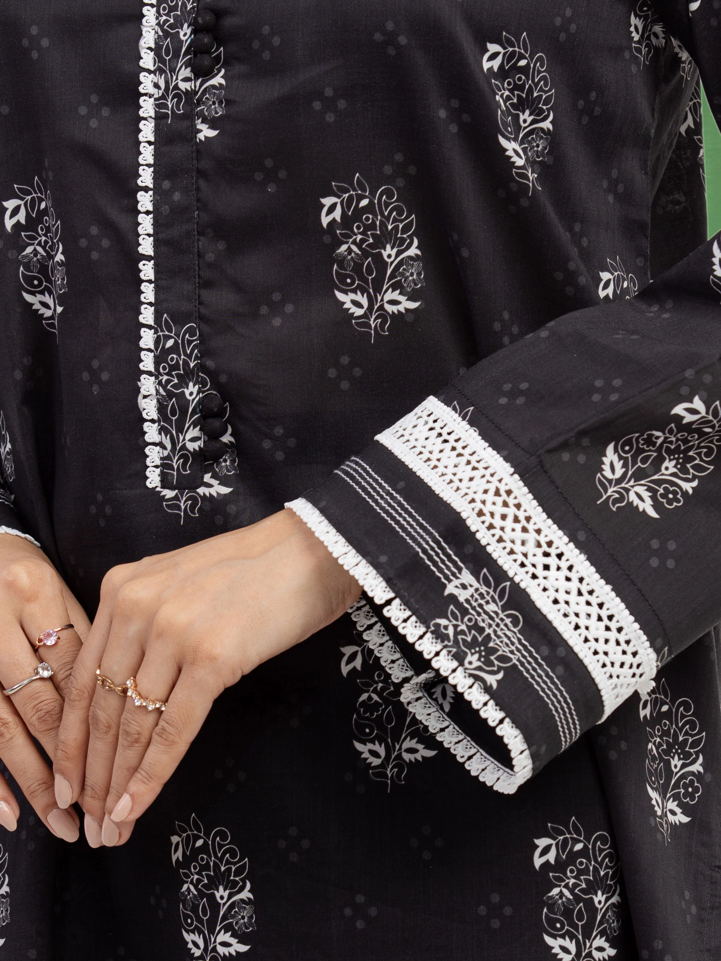 Unstitched Printed Lawn Suit - EWU5A1-35317-3P - Image 3