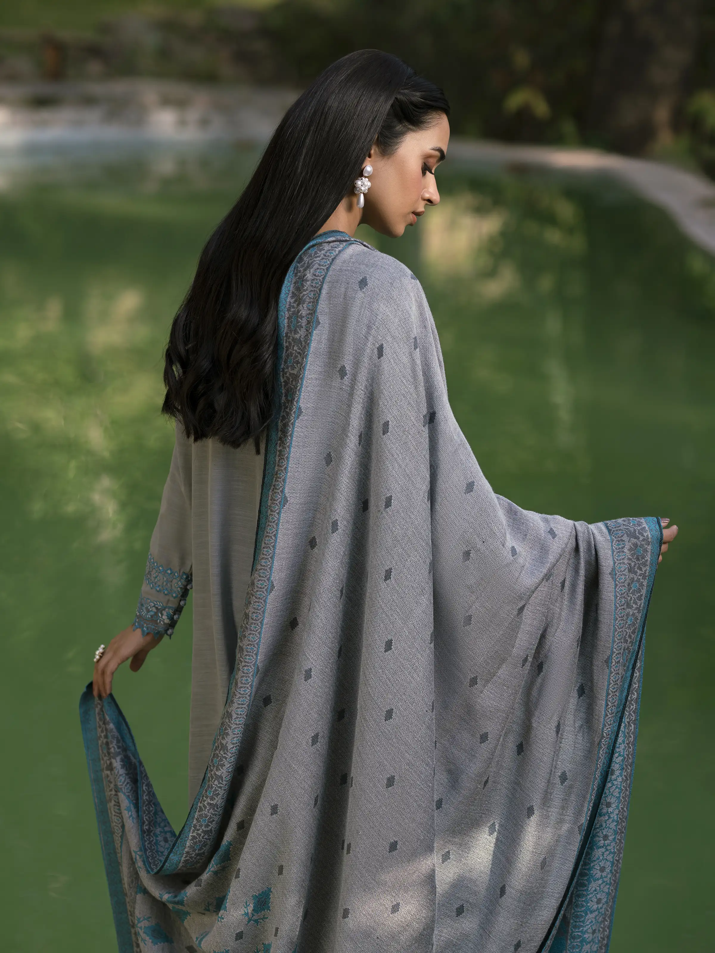 Unstitched Embroidered Marina Twill Suit - EWU24V14-30215-3P - Image 6