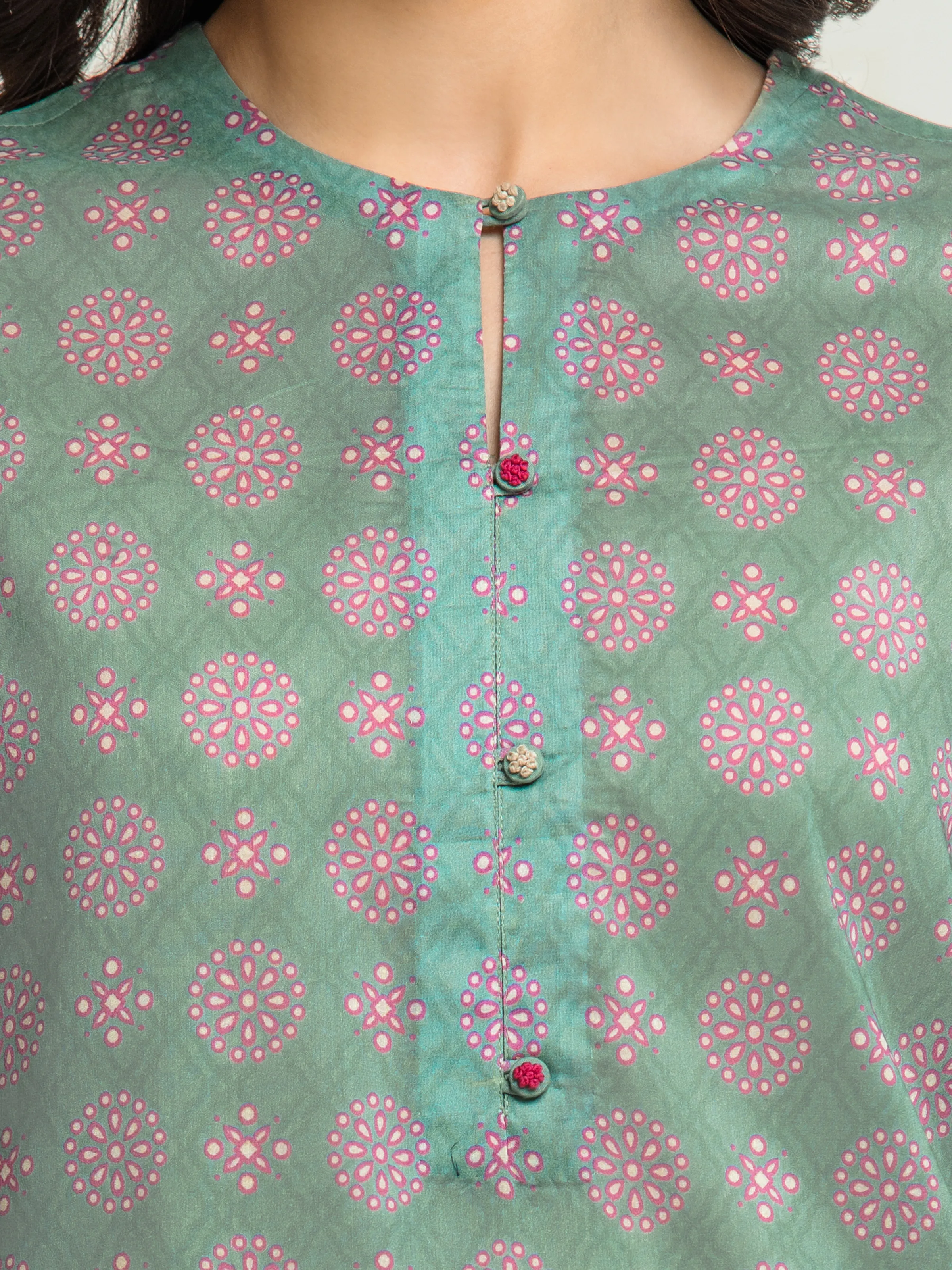 Unstitched Printed Lawn Suit - EWU6A1-36540-3P - Image 4