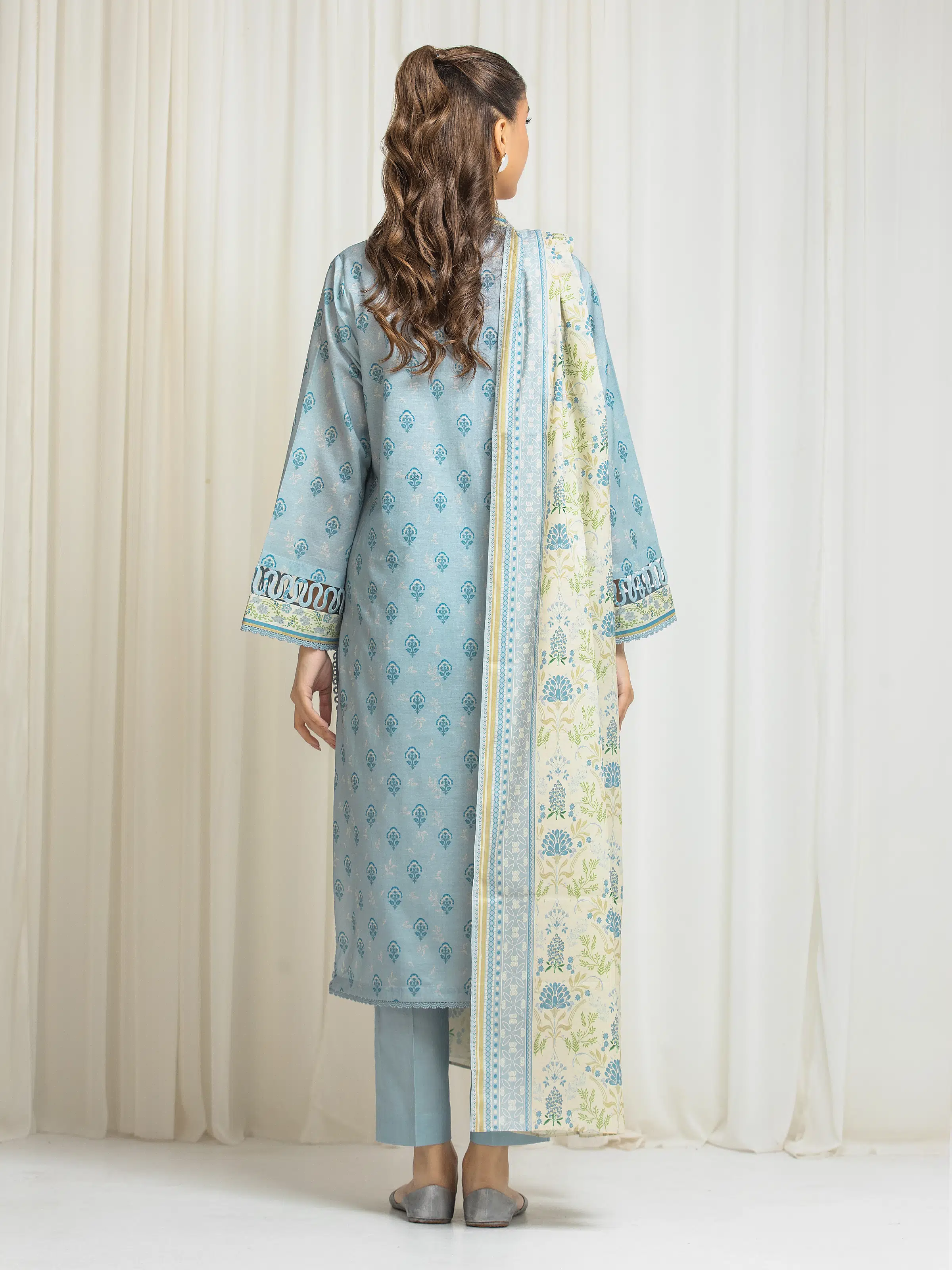 Unstitched Printed Lawn Suit - EWU6A1-36567-3P - Image 6