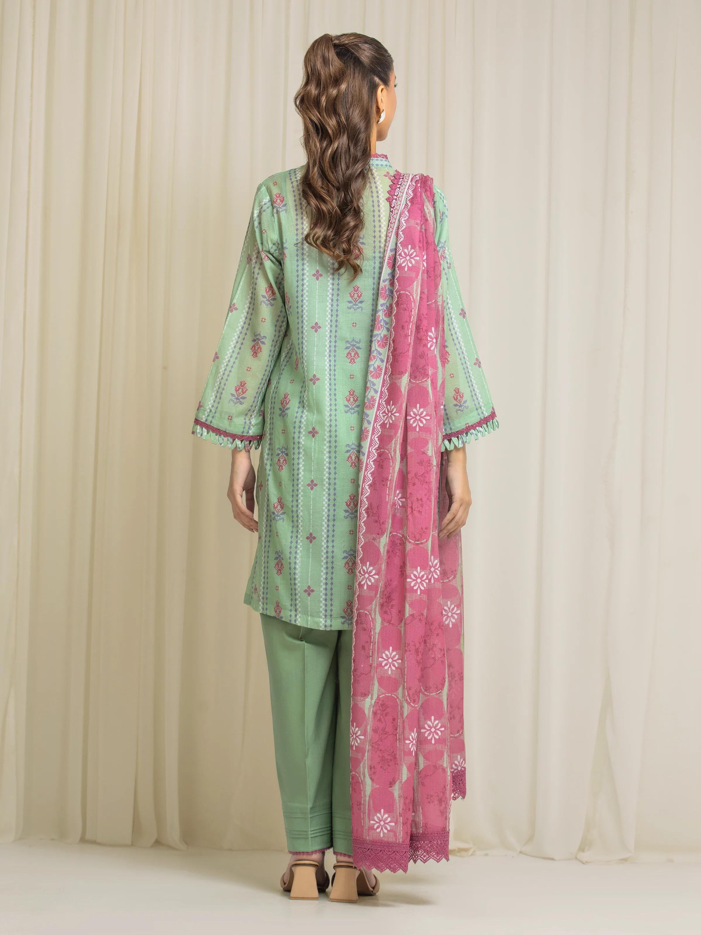Unstitched Printed Lawn Suit - EWU6A1-36576-3P - Image 6