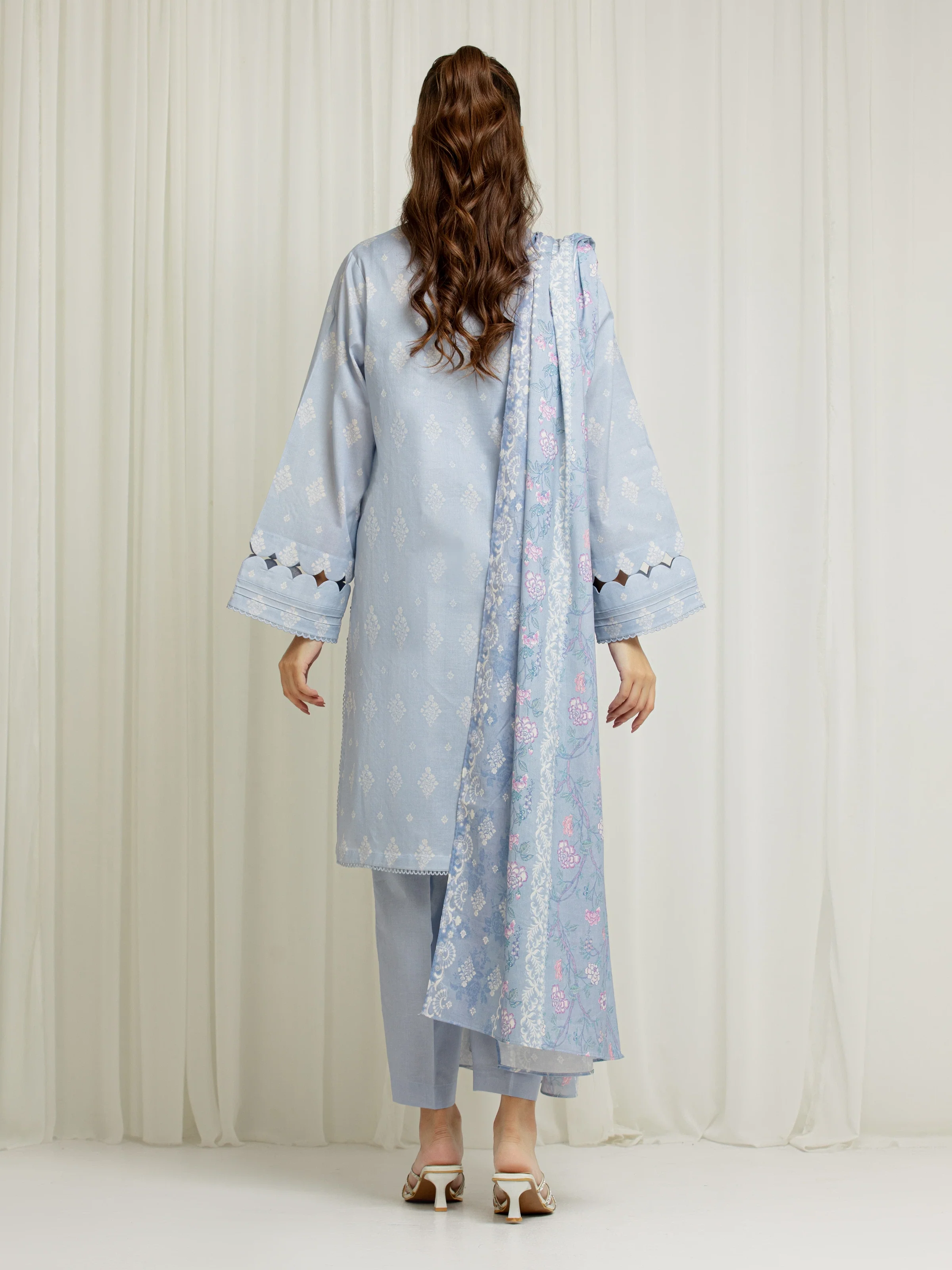 Unstitched Printed Lawn Suit - EWU6A1-36588-3P - Image 5